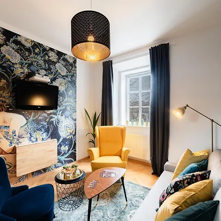 Bridget's Апартаменти